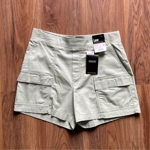 Lee Women's Light Sage Green Cargo Shorts